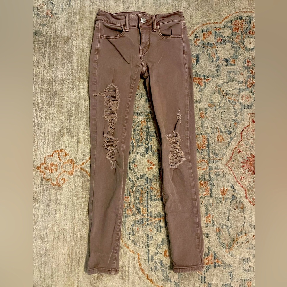 American Eagle Distressed Denim Jeans